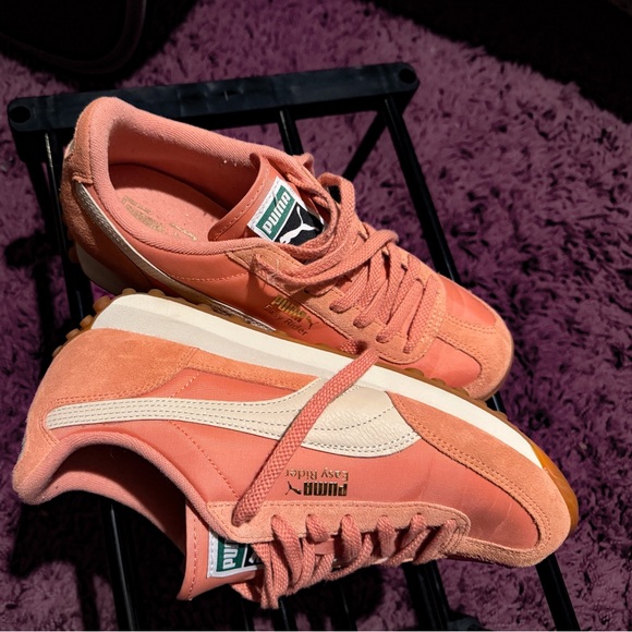 Puma Salmon Sneakers with Retro Design and Textured Rubber Sole - Picture 4 of 4